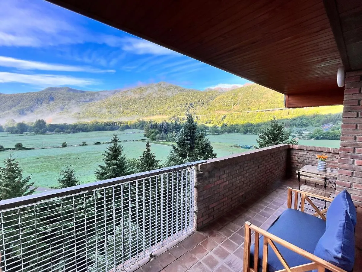 Fantastico Apartamento Con Vistas En Esterri location